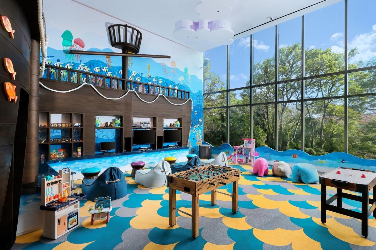 Padma Hotel Semarang Dış mekan fotoğraf