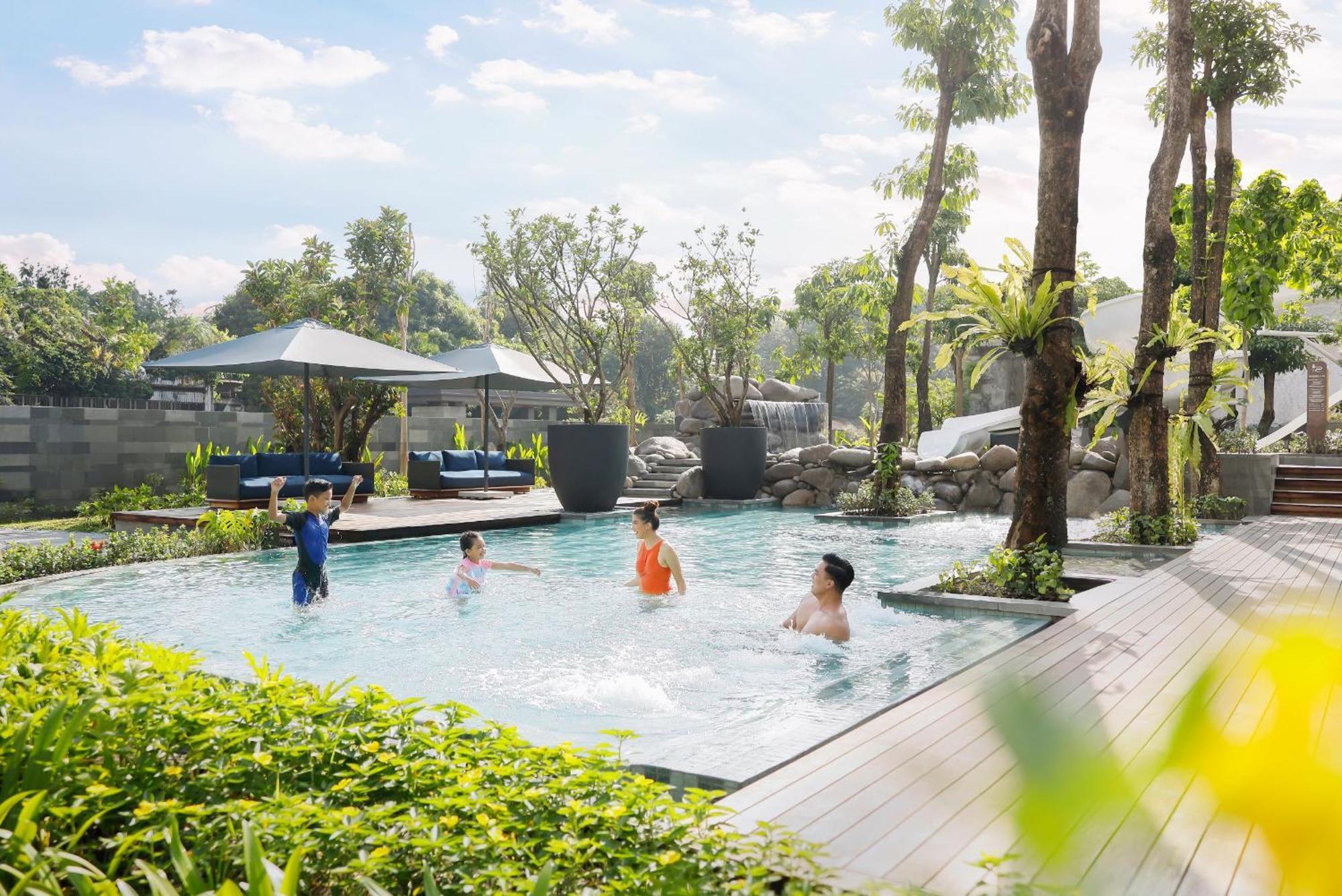 Padma Hotel Semarang Dış mekan fotoğraf